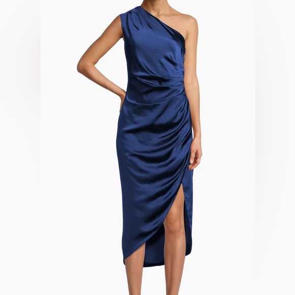 New Elliatt Dress - Picture 4 of 9